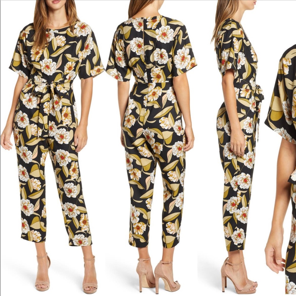 LEITH Floral Jumpsuit - size small - excellent condition
